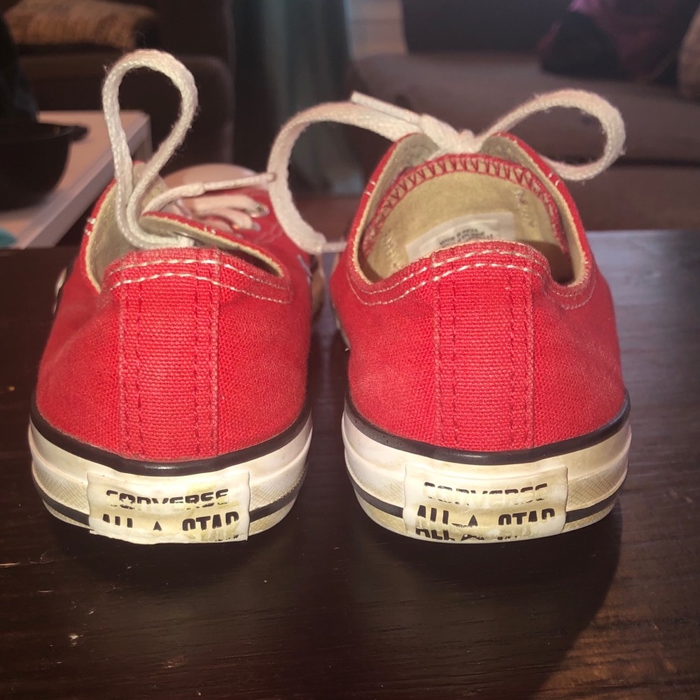 Converse - Picture 2 of 3
